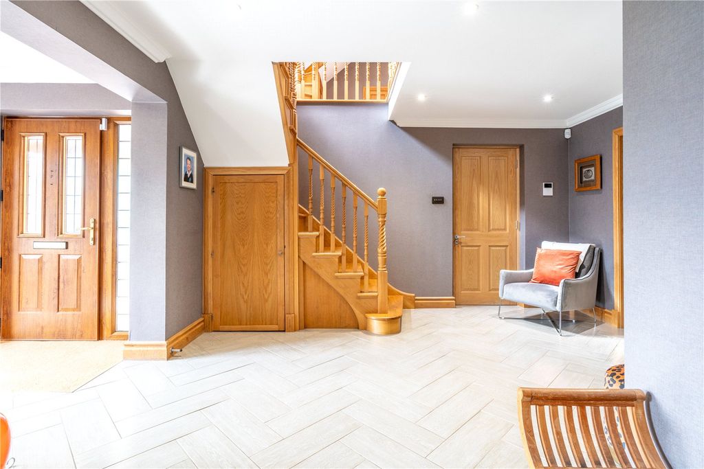 Property photo 2 of 25 Reception Hall