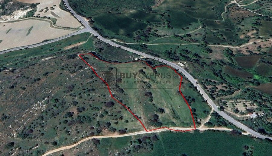 Property photo 2 of 6