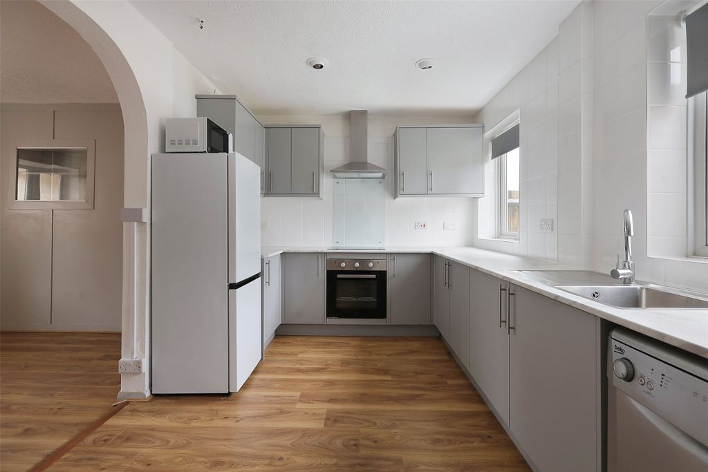 Property photo 3 of 13 Picture No. 08