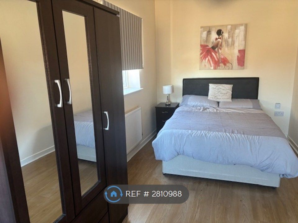 Property photo 1 of 4 Apt 6 Green Lane Bedroom Area