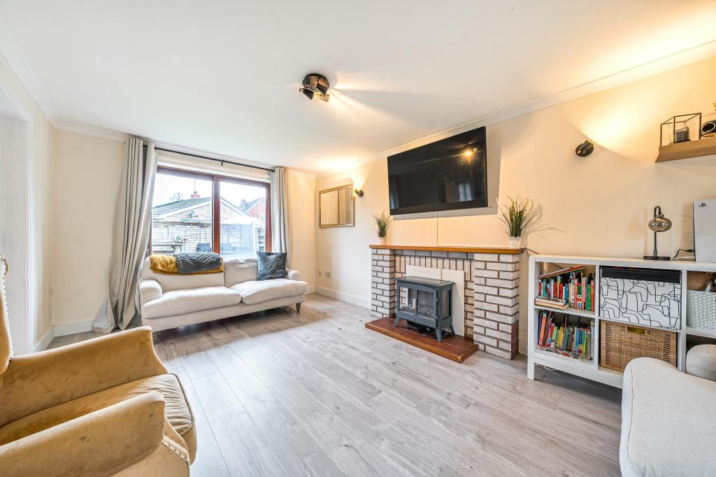 Property photo 3 of 19 Living Area