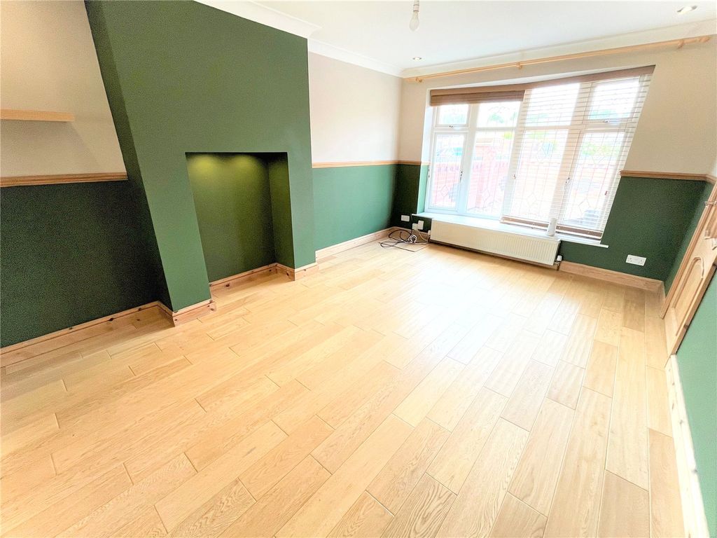Property photo 3 of 20 Picture No. 23