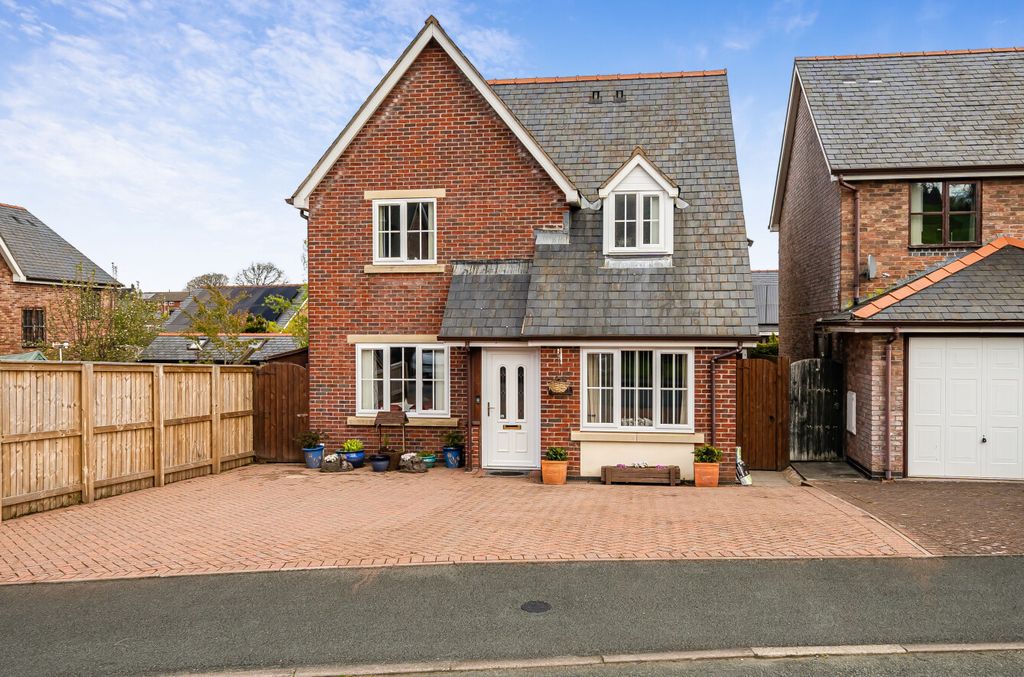 Property photo 1 of 21 1446912 (21).Jpg