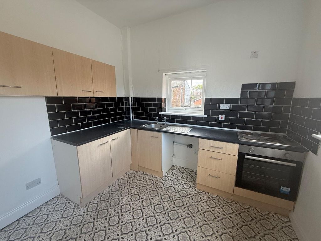 Property photo 2 of 8 Tempimageescjcy.Jpg