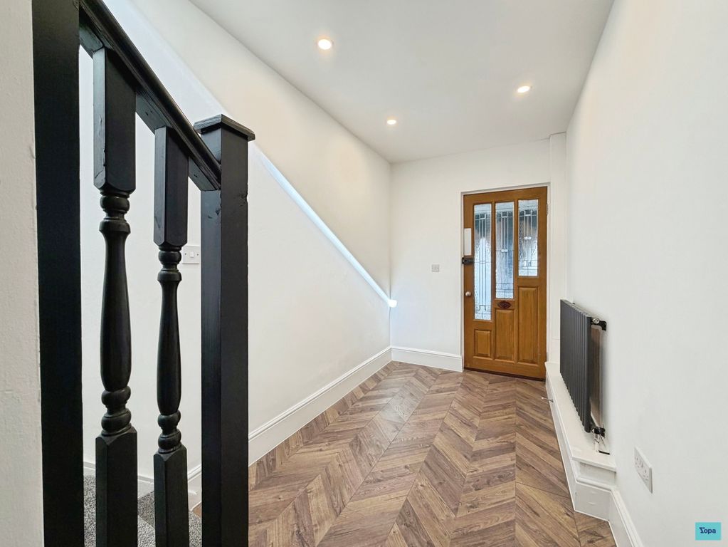 Property photo 2 of 26 20