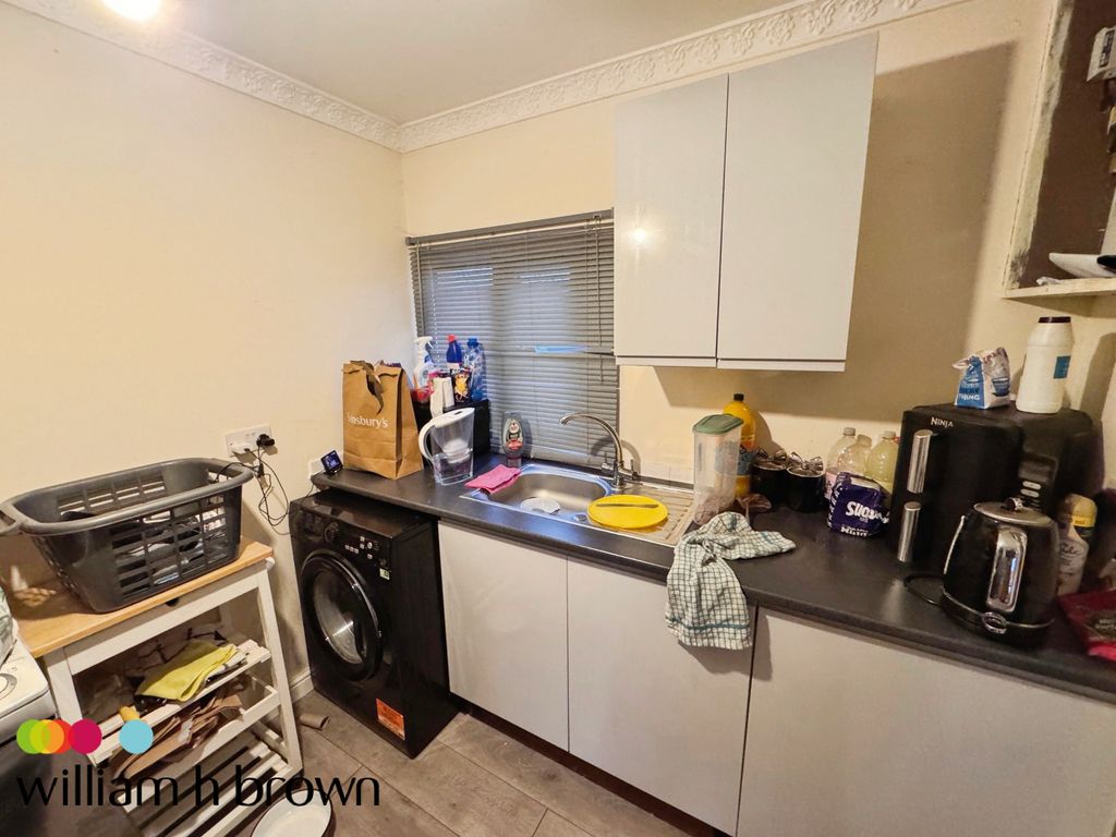 Property photo 2 of 5 View