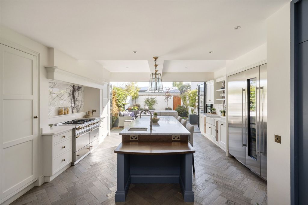 Property photo 1 of 15 Picture No. 25