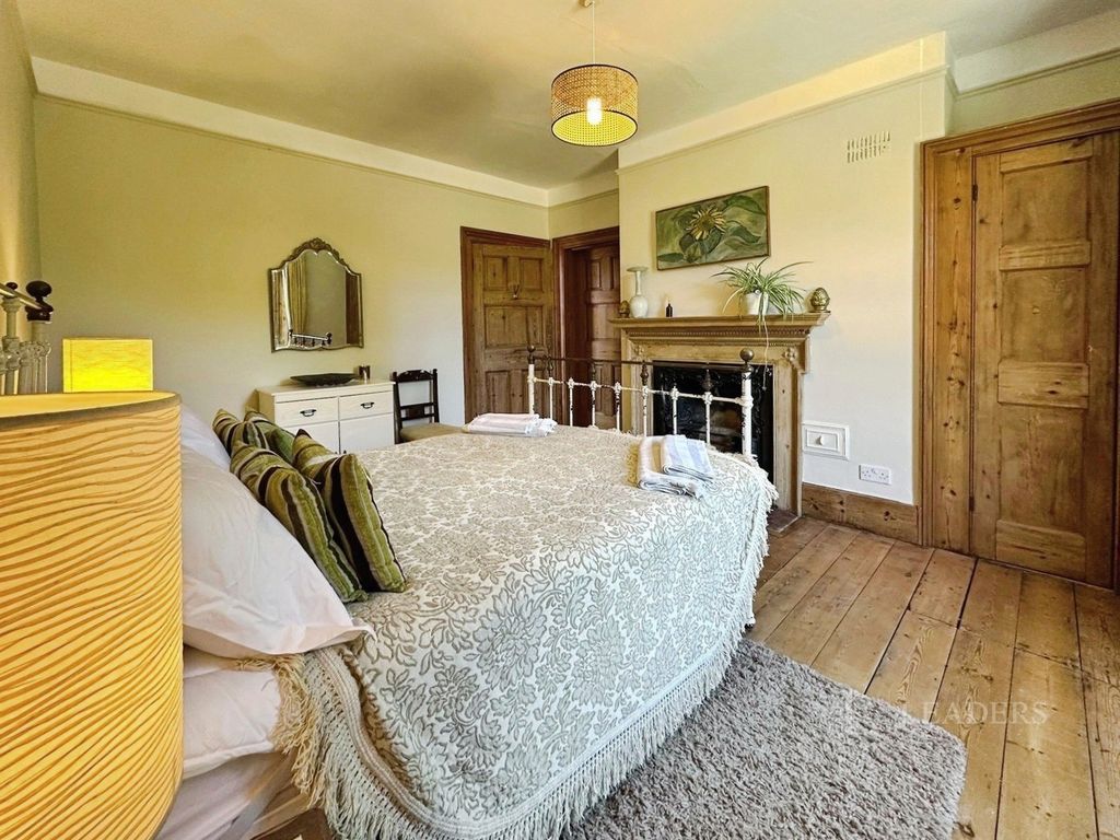 Property photo 2 of 9 Pbox-Img.Jpg