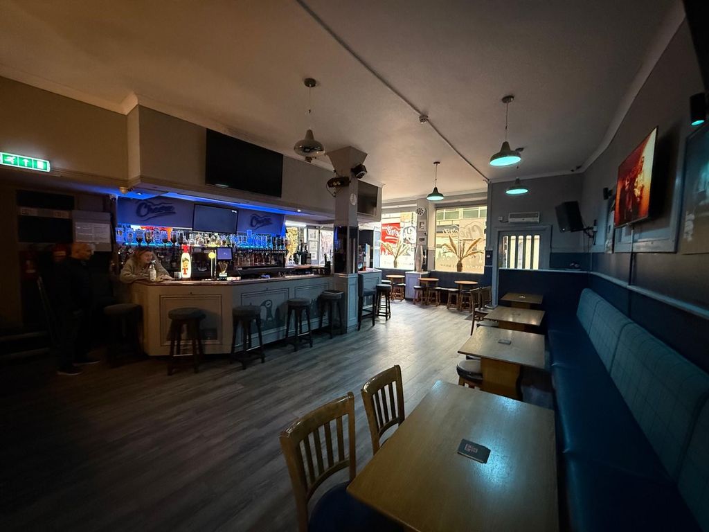 Property photo 3 of 7