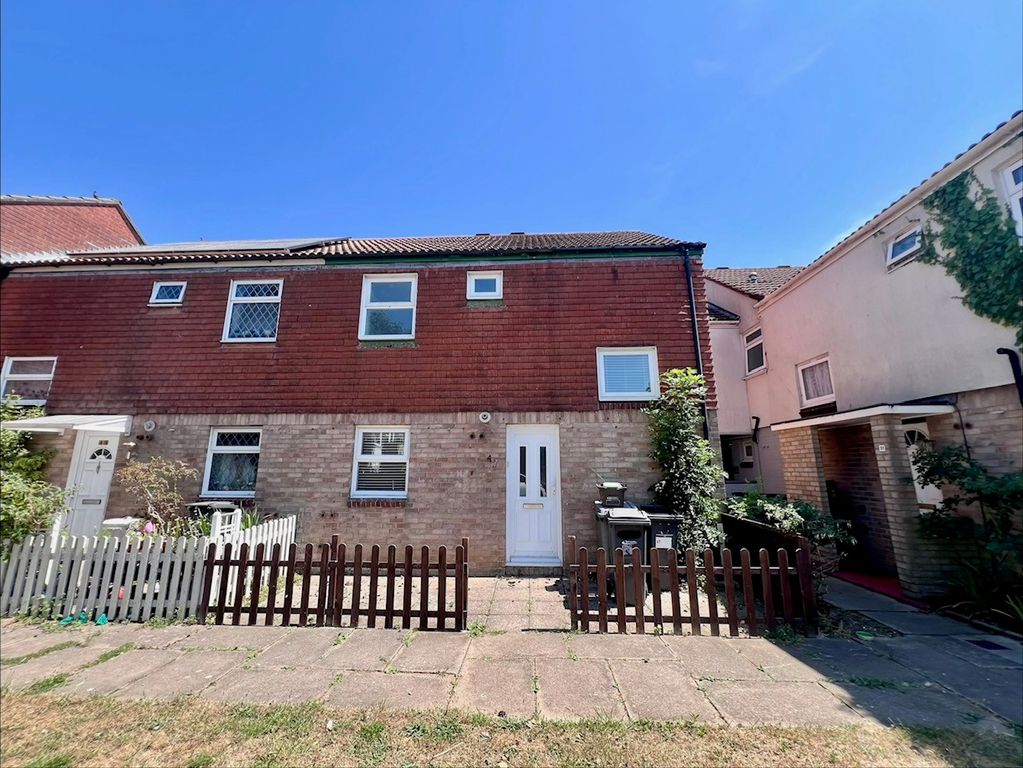 Property photo 1 of 9