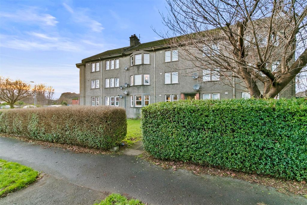 Property photo 1 of 17 Castlegreen-2.Jpg