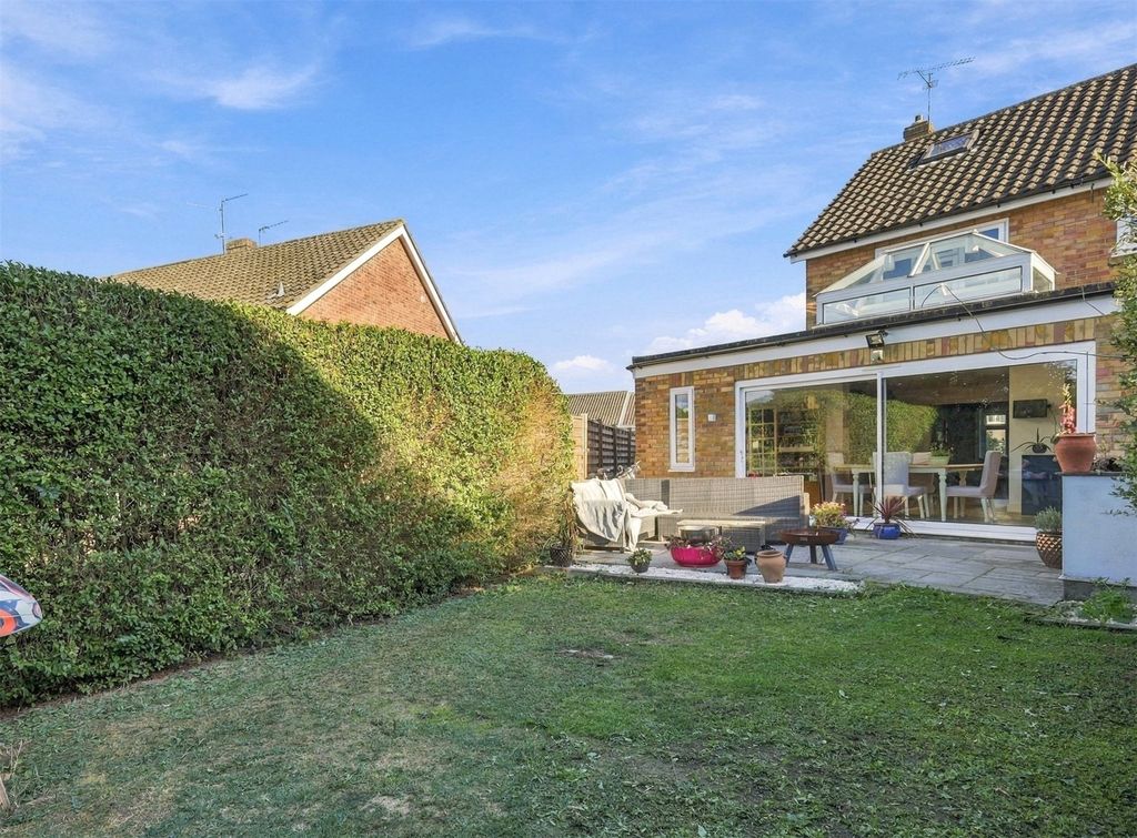 Property photo 3 of 22 Picture No. 26