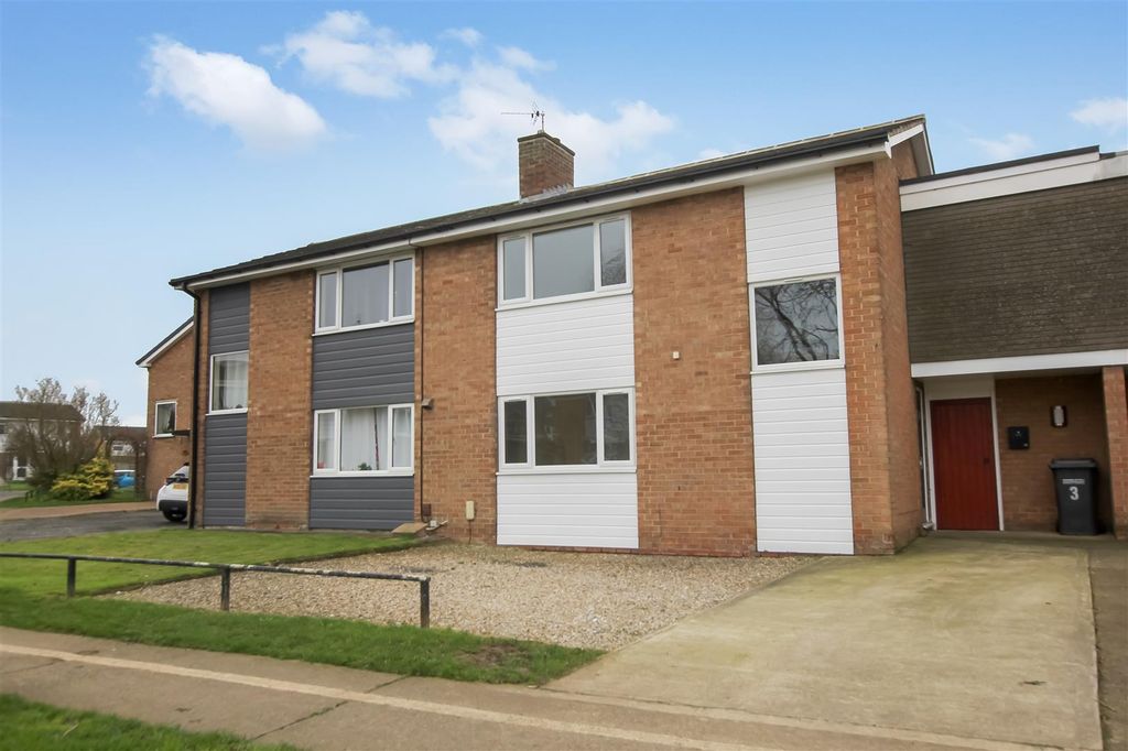 Property photo 1 of 16 Img_1345.Jpg