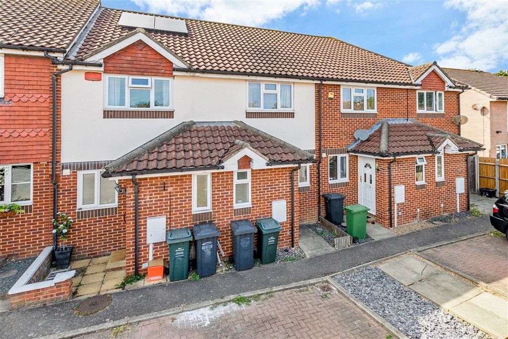 Property photo 1 of 10 External (W)