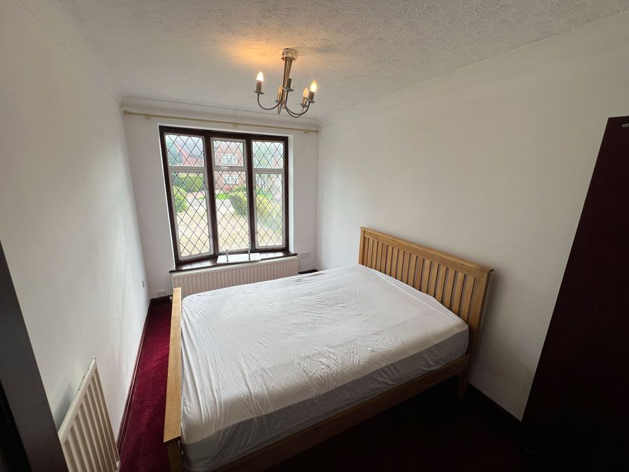 Property photo 2 of 4