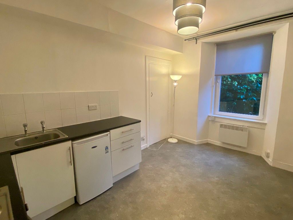 Property photo 2 of 8 Photo 2