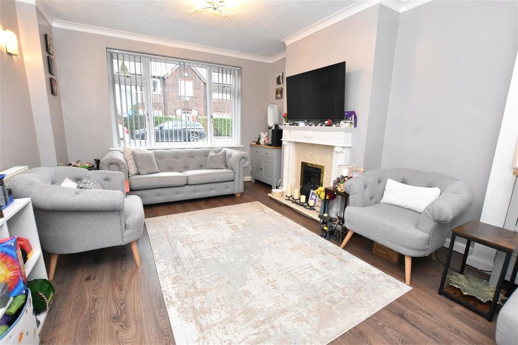 Property photo 2 of 14 Picture No. 08