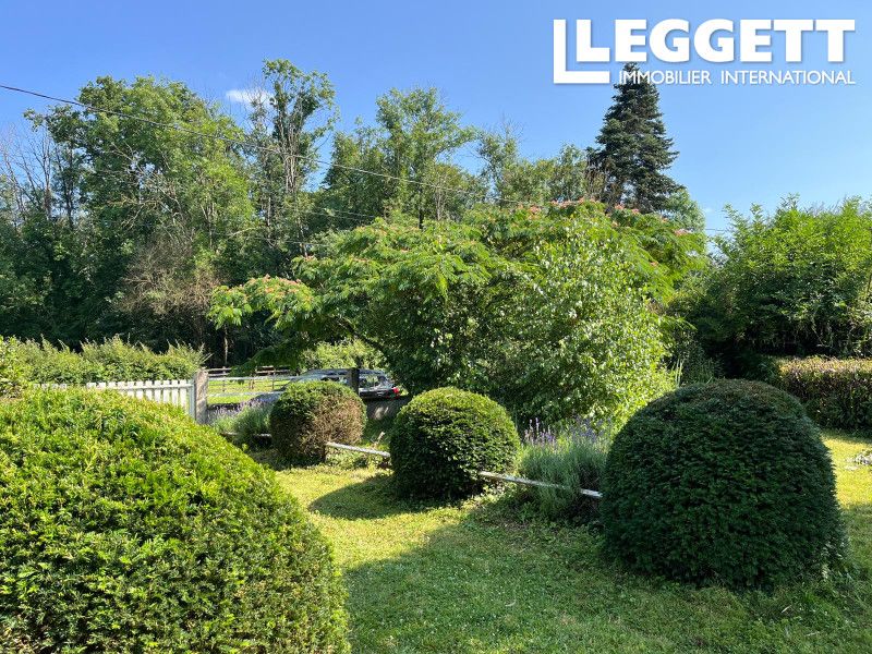 Property photo 2 of 10