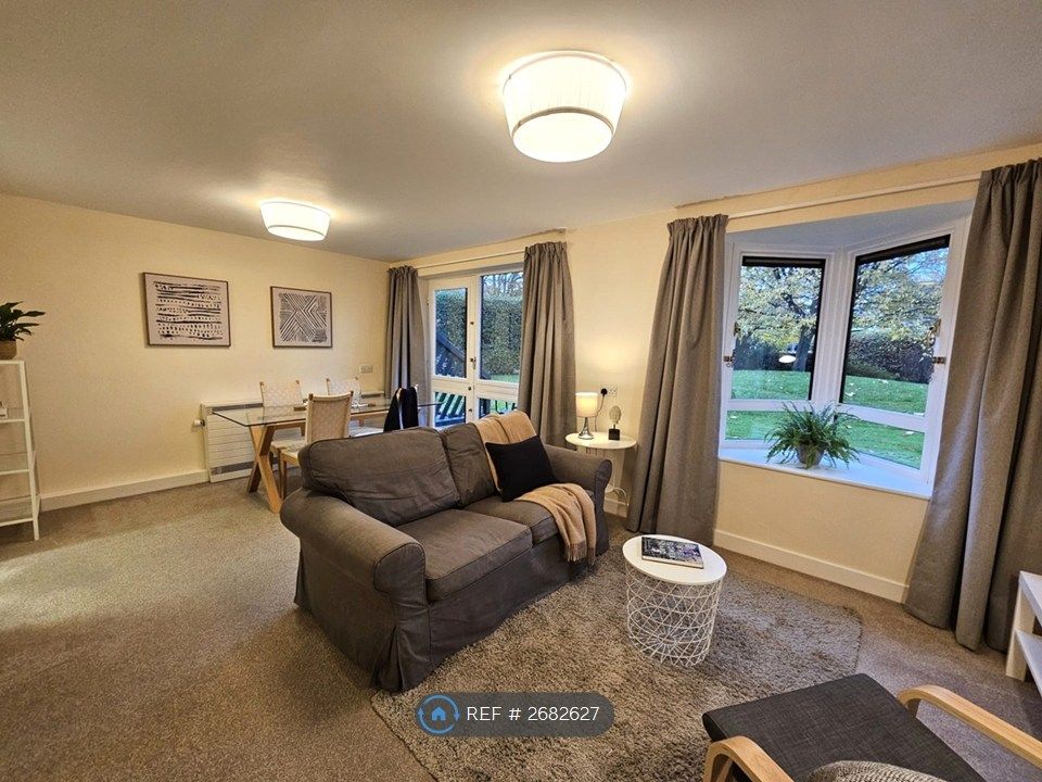 Property photo 3 of 8