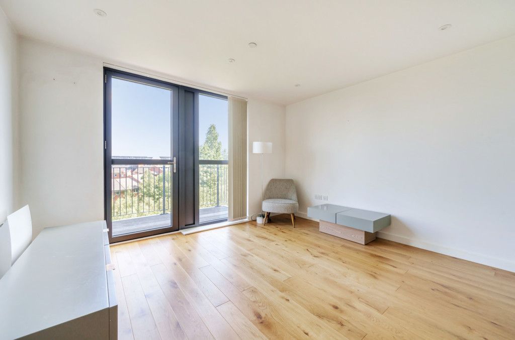 Property photo 2 of 10 979792 (2).Jpg