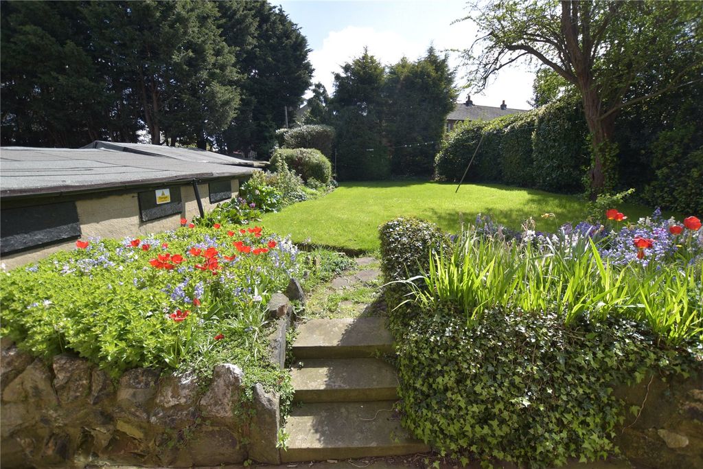 Property photo 2 of 34 Picture No. 07