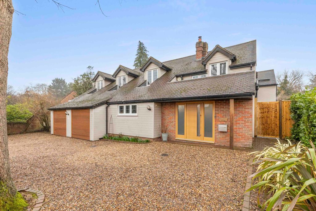 Property photo 1 of 23