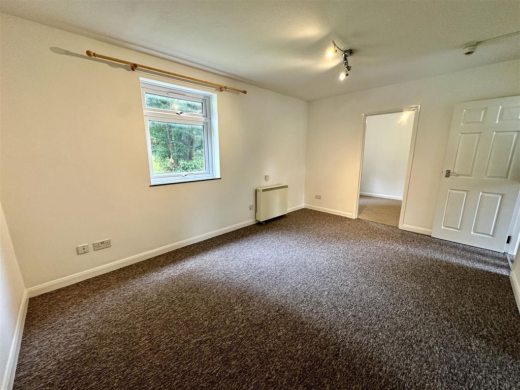 Property photo 3 of 18 Img_5789.Jpg
