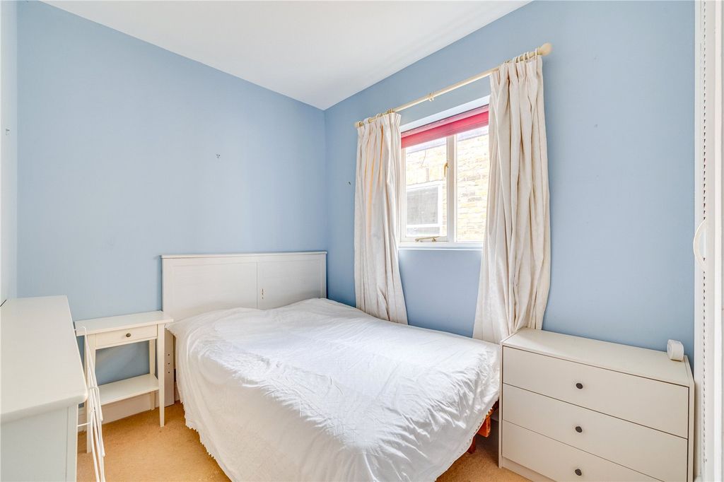 Property photo 3 of 9 Picture No. 04