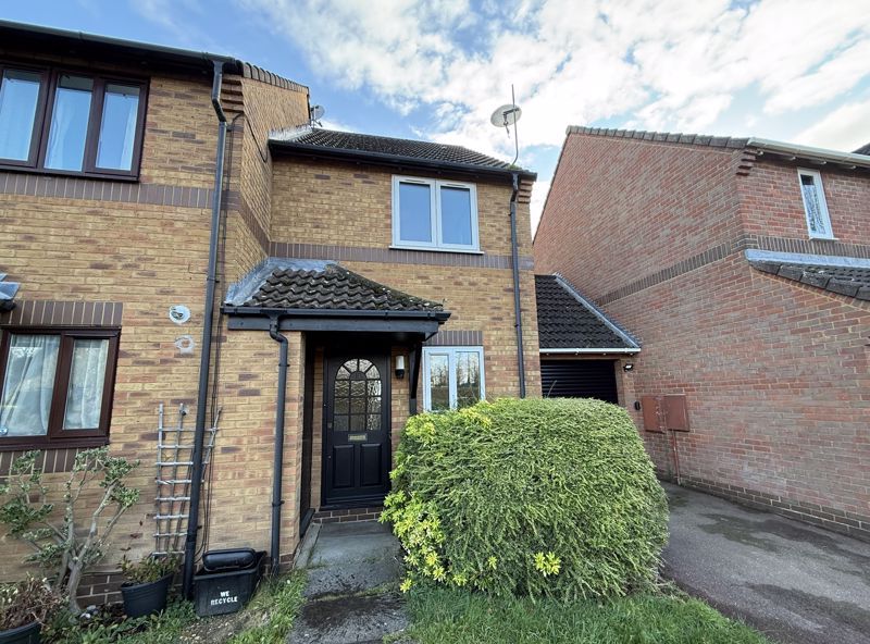 Property photo 1 of 11 Photo 7