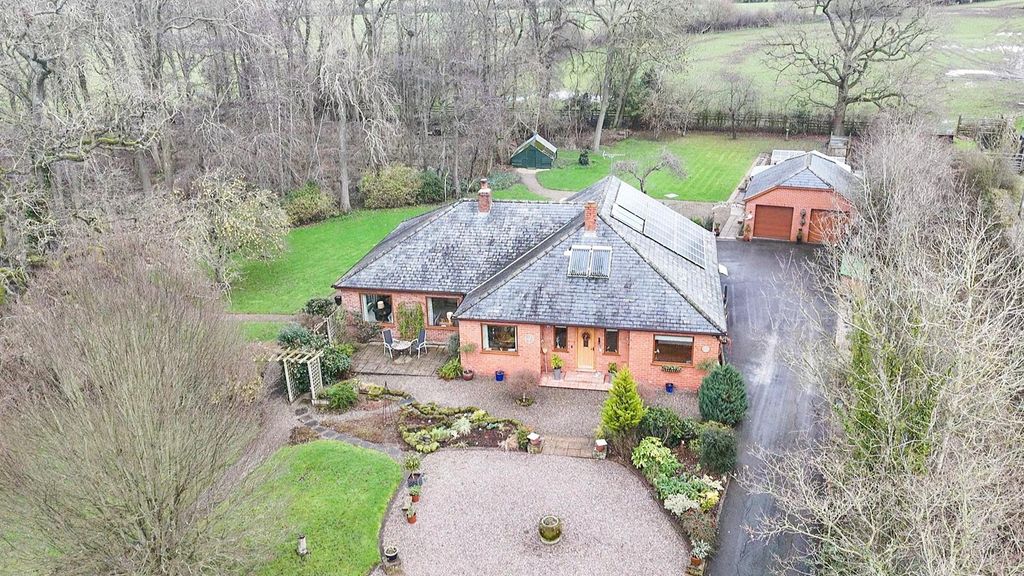 Property photo 1 of 29 Accommodation Comprises: