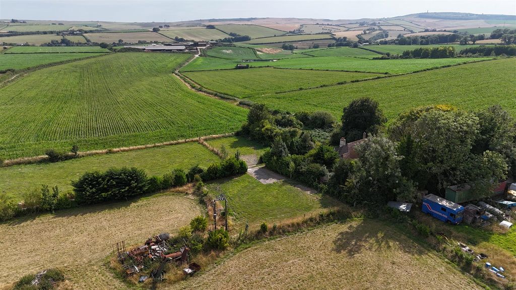 Property photo 1 of 10 Dji_20250728160818_0049_D.Jpg