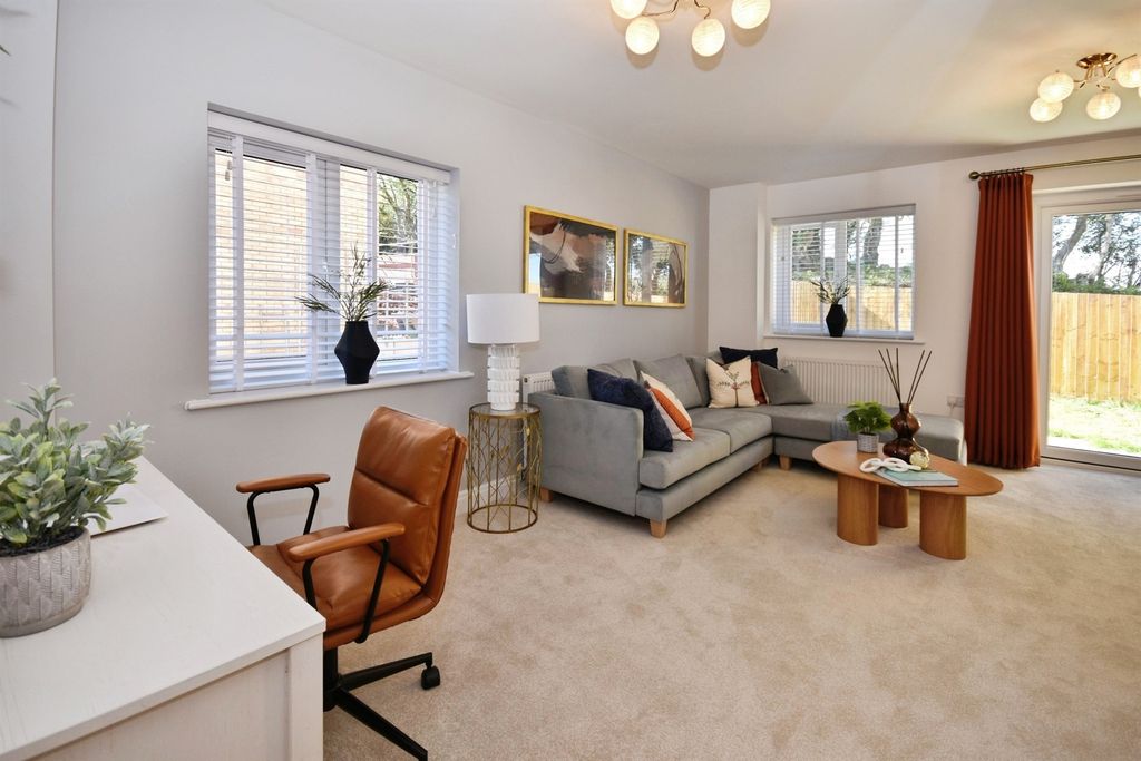 Property photo 3 of 16