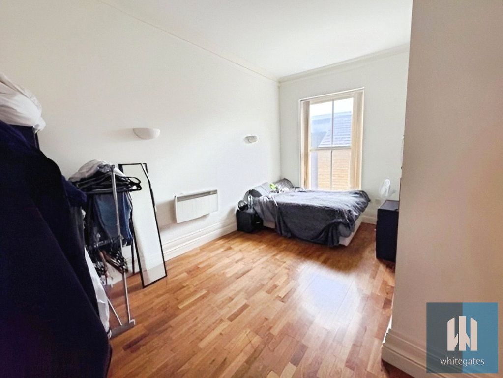 Property photo 3 of 5 Picture No. 02