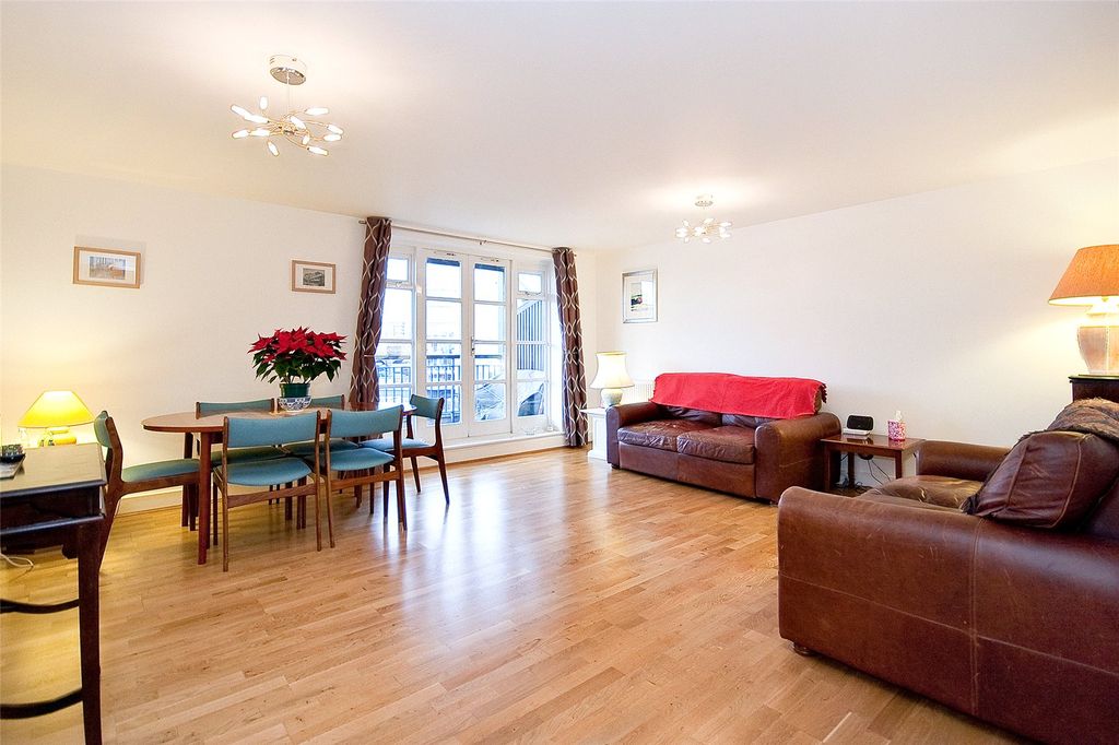 Property photo 2 of 21 Picture No. 04