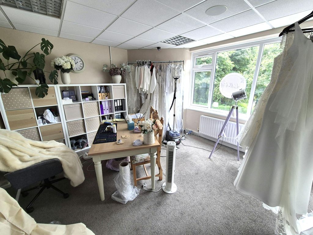 Property photo 3 of 7 Room Two