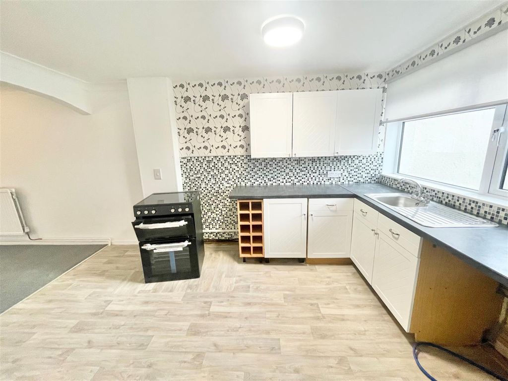 Property photo 3 of 10 Img_9708.Jpeg