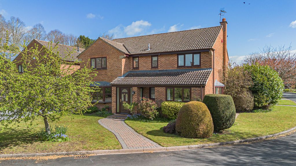 Property photo 1 of 21