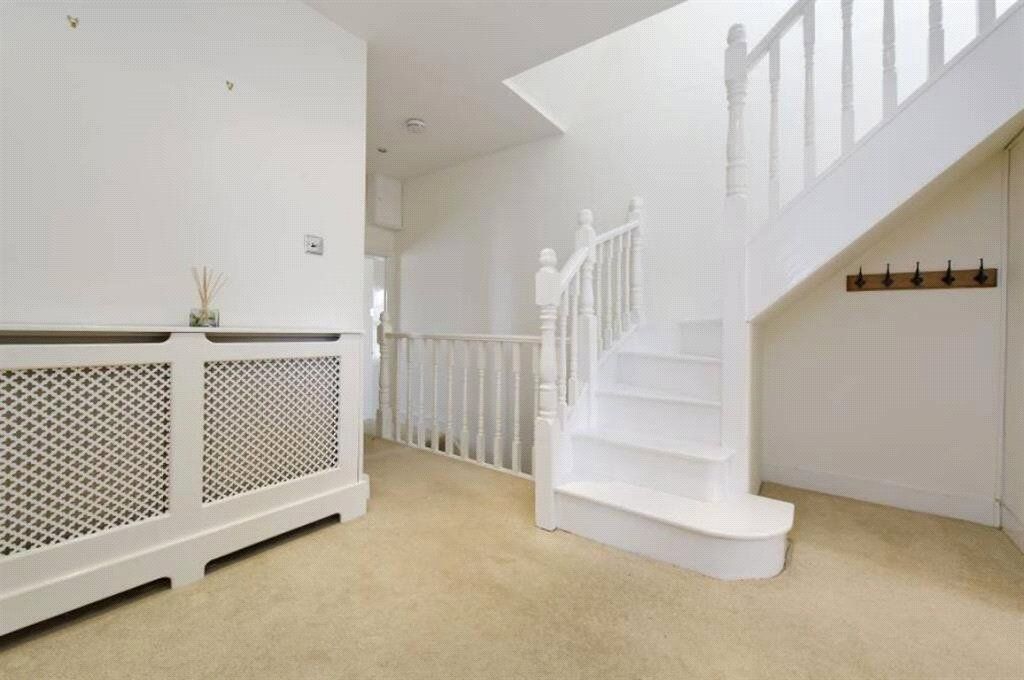 Property photo 3 of 6 Picture No. 02
