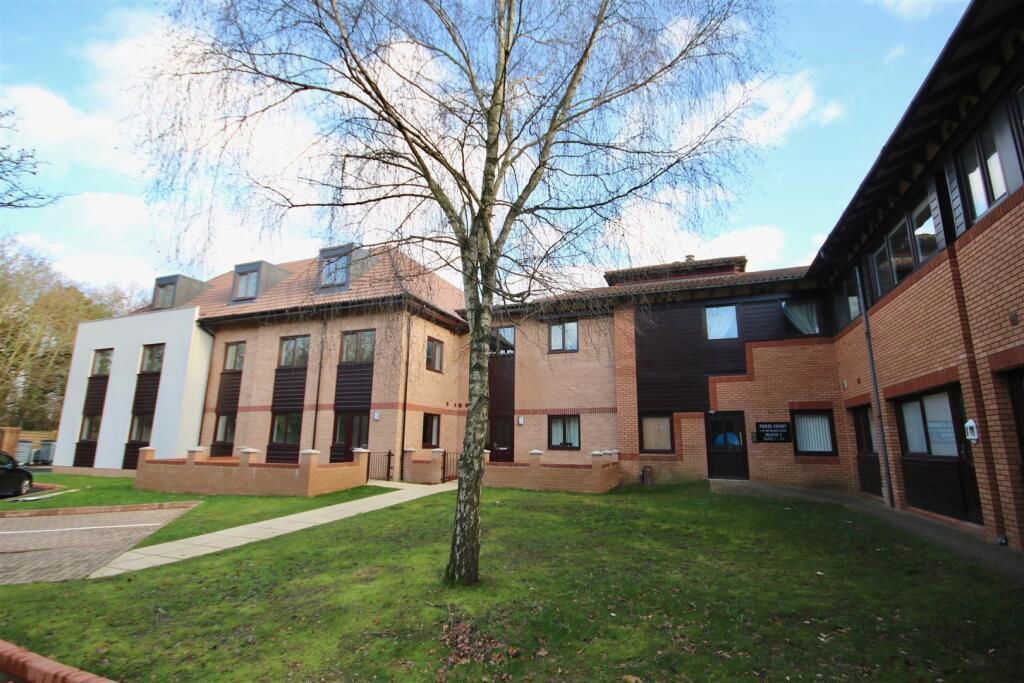 Property photo 1 of 11
