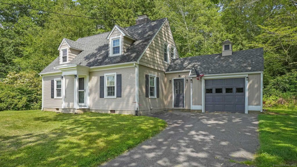 Property photo 1 of 1