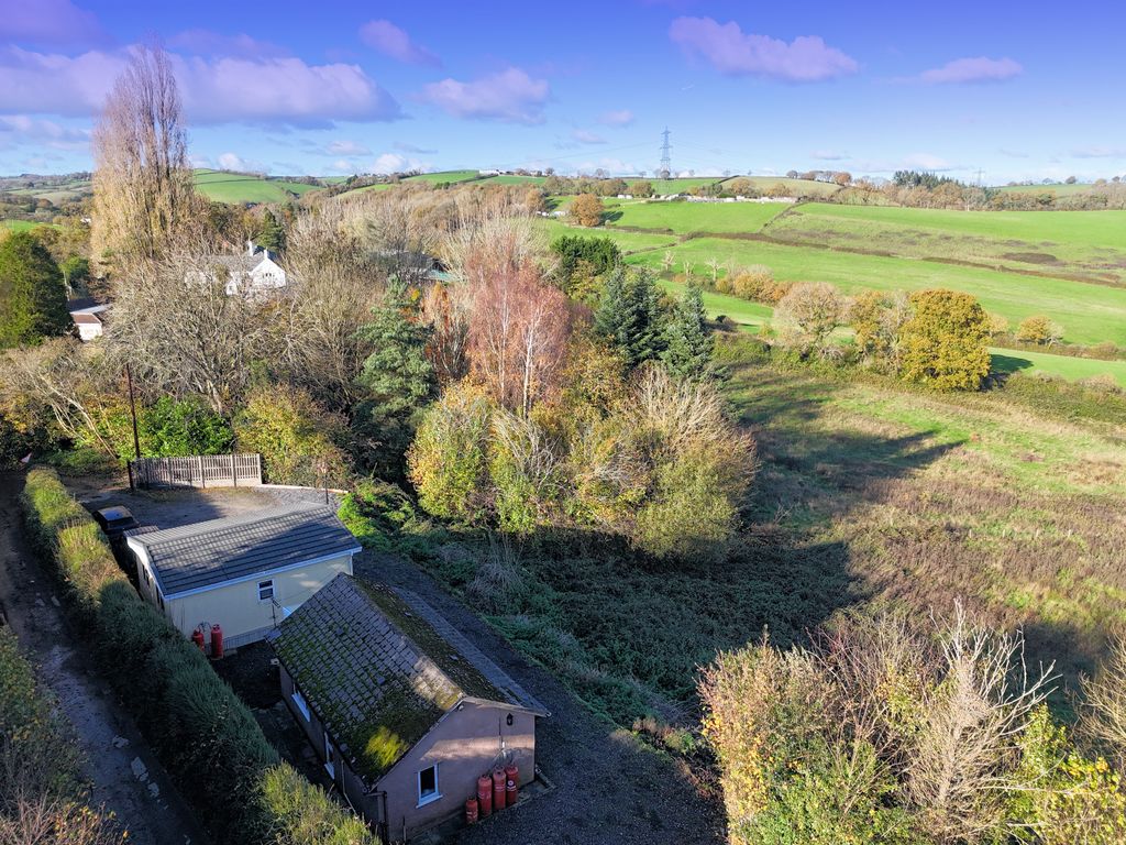 Property photo 3 of 7 Part Of Site