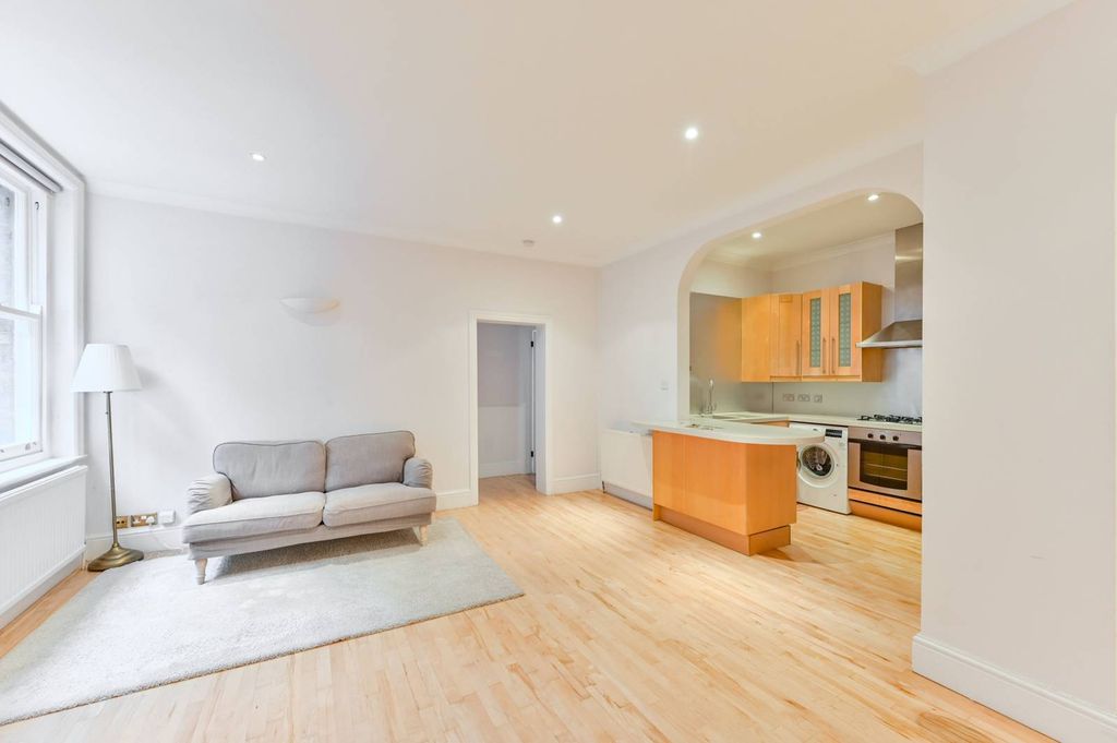 Property photo 3 of 14