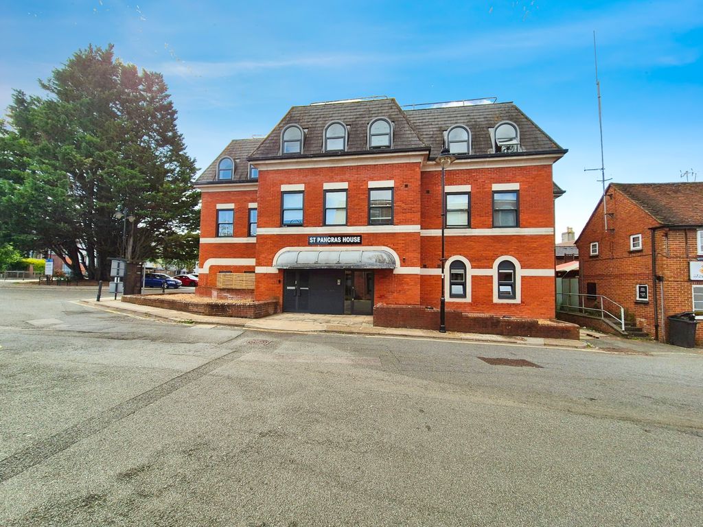 Property photo 1 of 5 Front