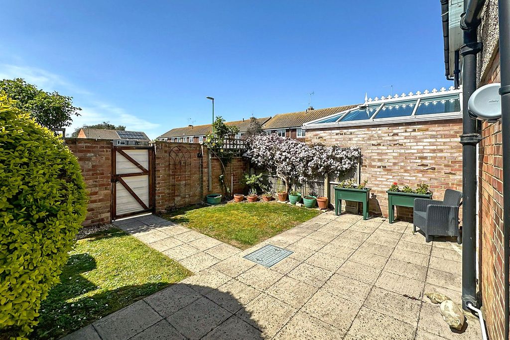 Property photo 2 of 16 Picture No. 16