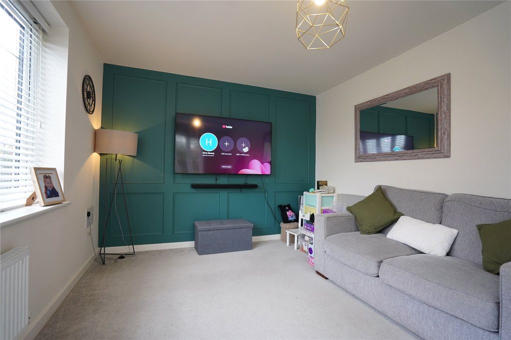 Property photo 2 of 16 Picture No. 01