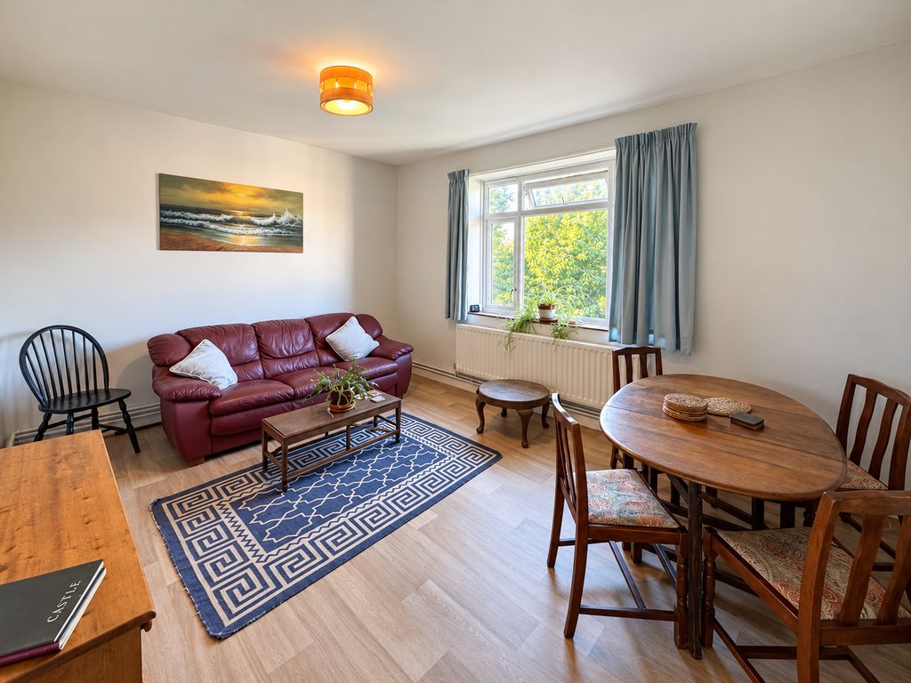 Property photo 1 of 13 Image