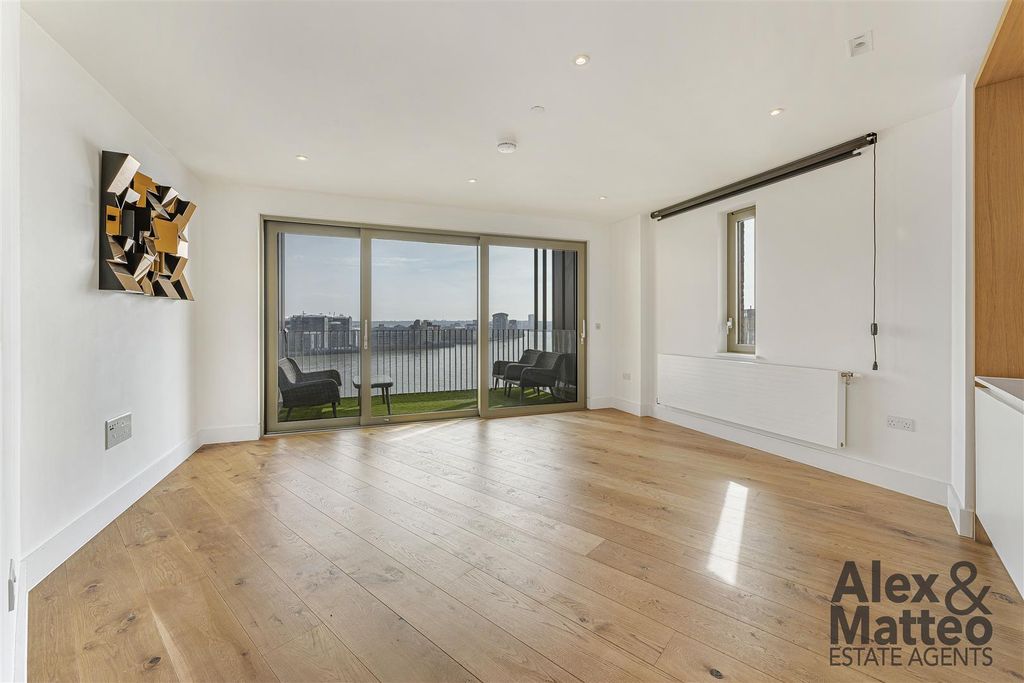 Property photo 2 of 15 Dsc08067.Jpg