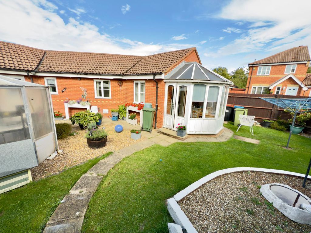 Property photo 3 of 21