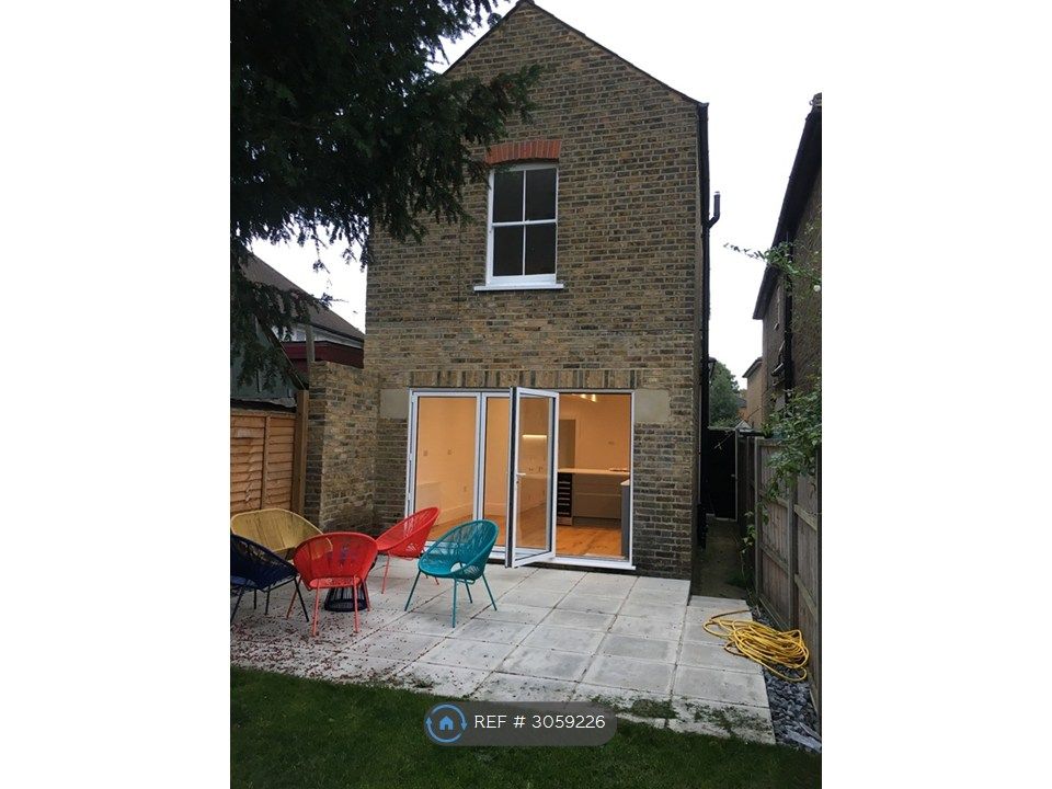 Property photo 1 of 5
