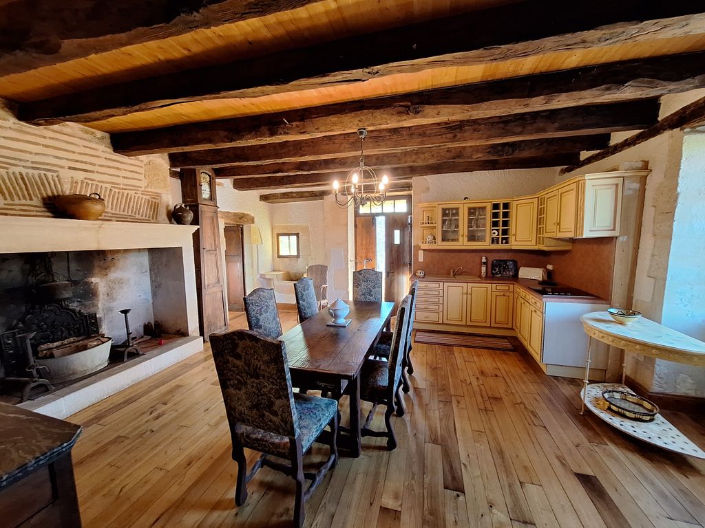Property photo 3 of 15
